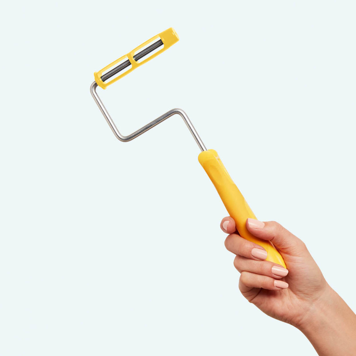 Paint roller cleaner